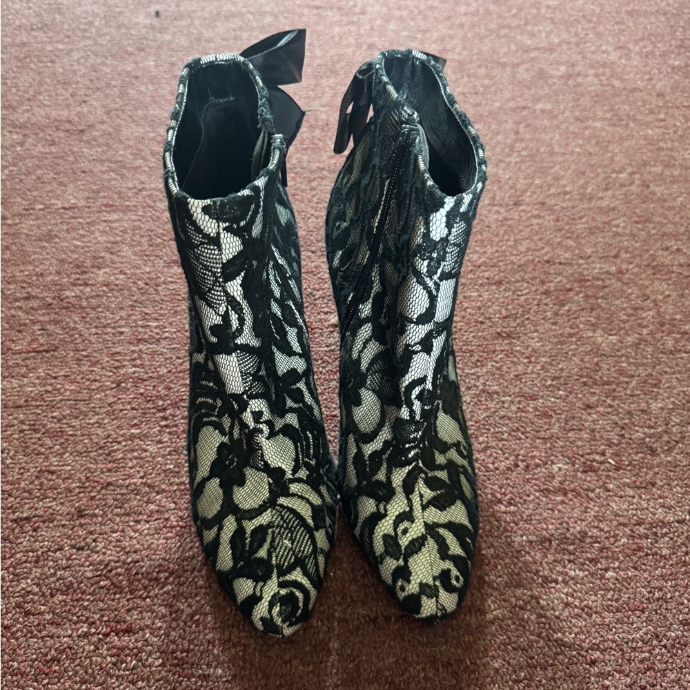 Elegant Black Lace Ankle Boot Heels